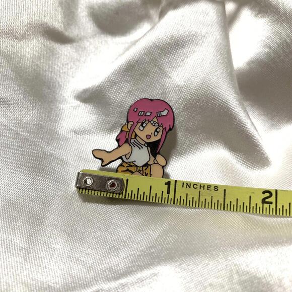 Vintage Extremely RARE Lapel Pin Back Cartoon Character Pink Hair Cave Girl - Picture 2 of 3